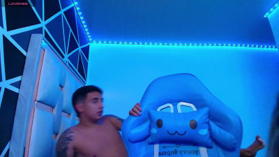 Watch _hunterandterra_ recorded live streams from Chaturbate on 2025/03/25, Cam Archive