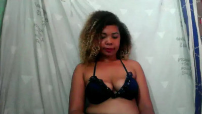 Watch rinana32 recorded live streams from Chaturbate on 2025/03/26, Cam Archive