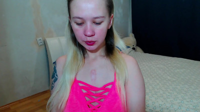 Watch so_cute_holly recorded live streams from Chaturbate on 2025/03/26, Cam Archive
