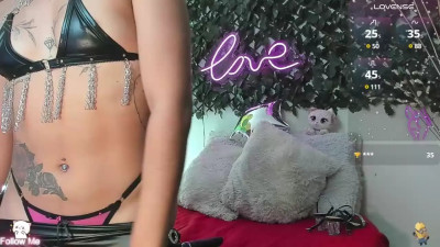 Watch DestinyHills recorded live streams from Chaturbate on 2025/03/28, Cam Archive