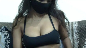 Hotty_surbhi