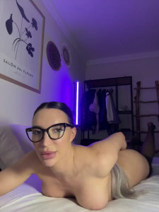 Vivien_