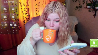 Watch Bratz_Chloe_ recorded live streams from Stripchat on 2025/04/02, Cam Archive