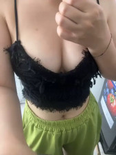 Watch Sisi_sexy recorded live streams from Stripchat on 2025/04/04, Cam Archive