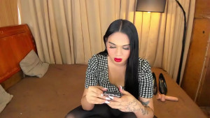 asianhugecockjulia1