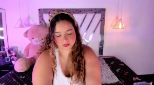 aliciiabloom