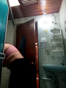 LAURA__24