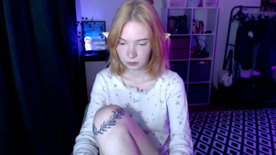 Watch klares_wasser recorded live streams from Stripchat on 2025/04/15, Cam Archive