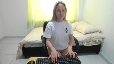 Watch Adele_johsonn1 recorded live streams from CAM4 on 2025/04/16, Cam Archive