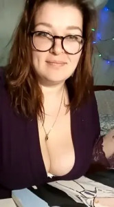 MaryBoobsXXL