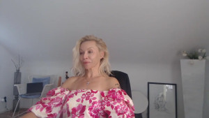 ScarlettBlissOfficial