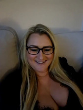 Watch Nova-RisqueX recorded live streams from Stripchat on 2025/05/07, Cam Archive